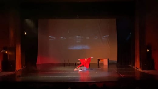 „Хари Потър и стаята на тайните"